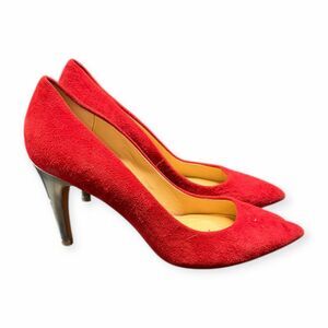 DIANE VON FURSTENBERG Women’s Red Suede Pointed Toe Gold Heel Size 10M